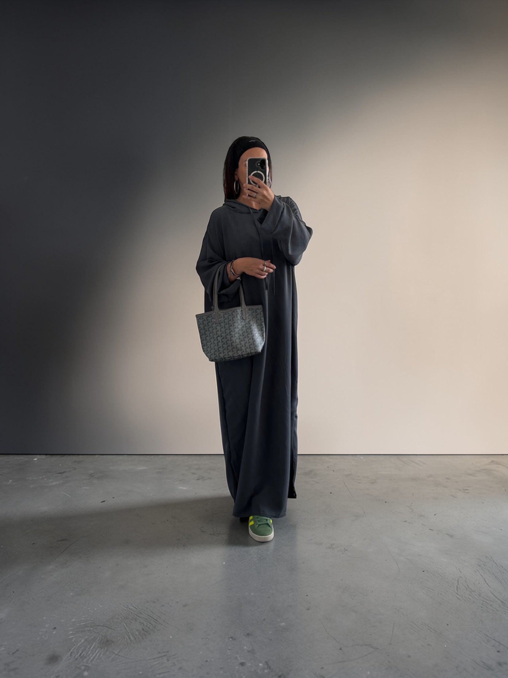 Robe élégante abaya gris anthracite